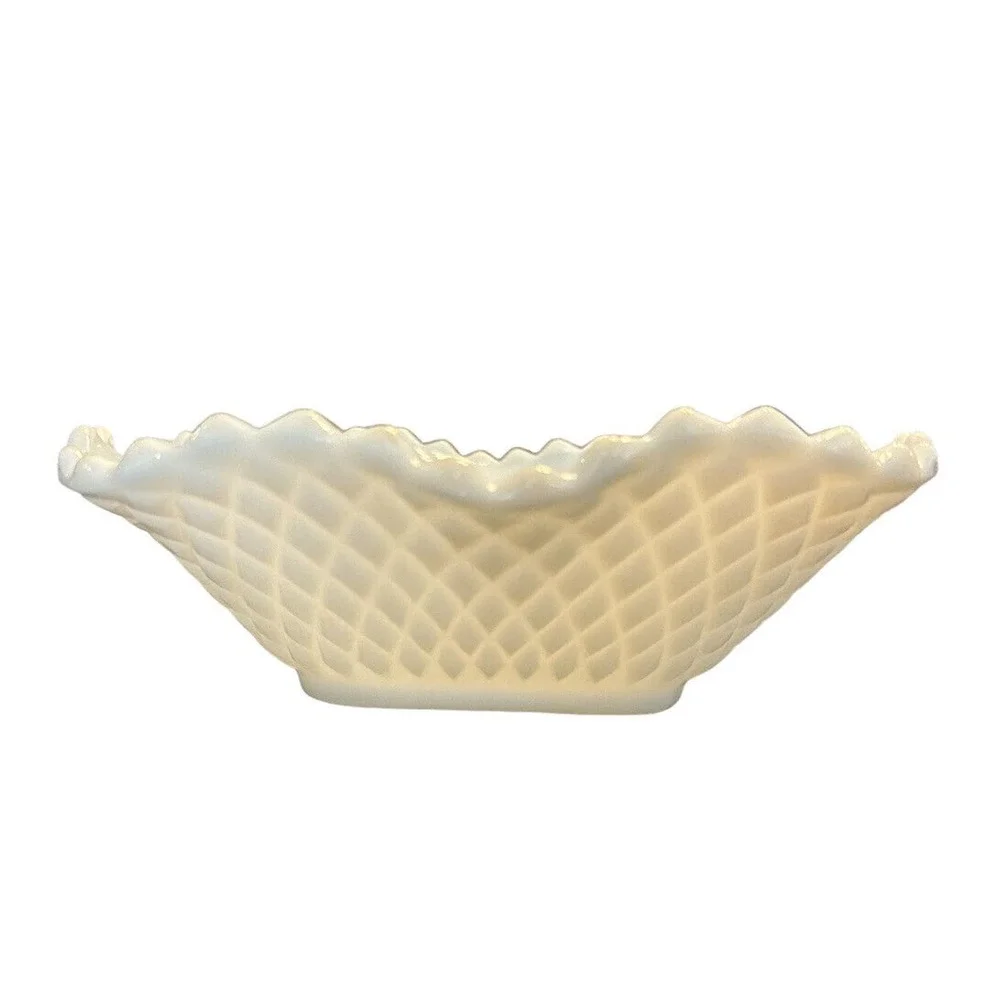 MCM White‎ Milk Glass Square Nut Candy Dish Bowl Ruffled Rim Diamond Pattern